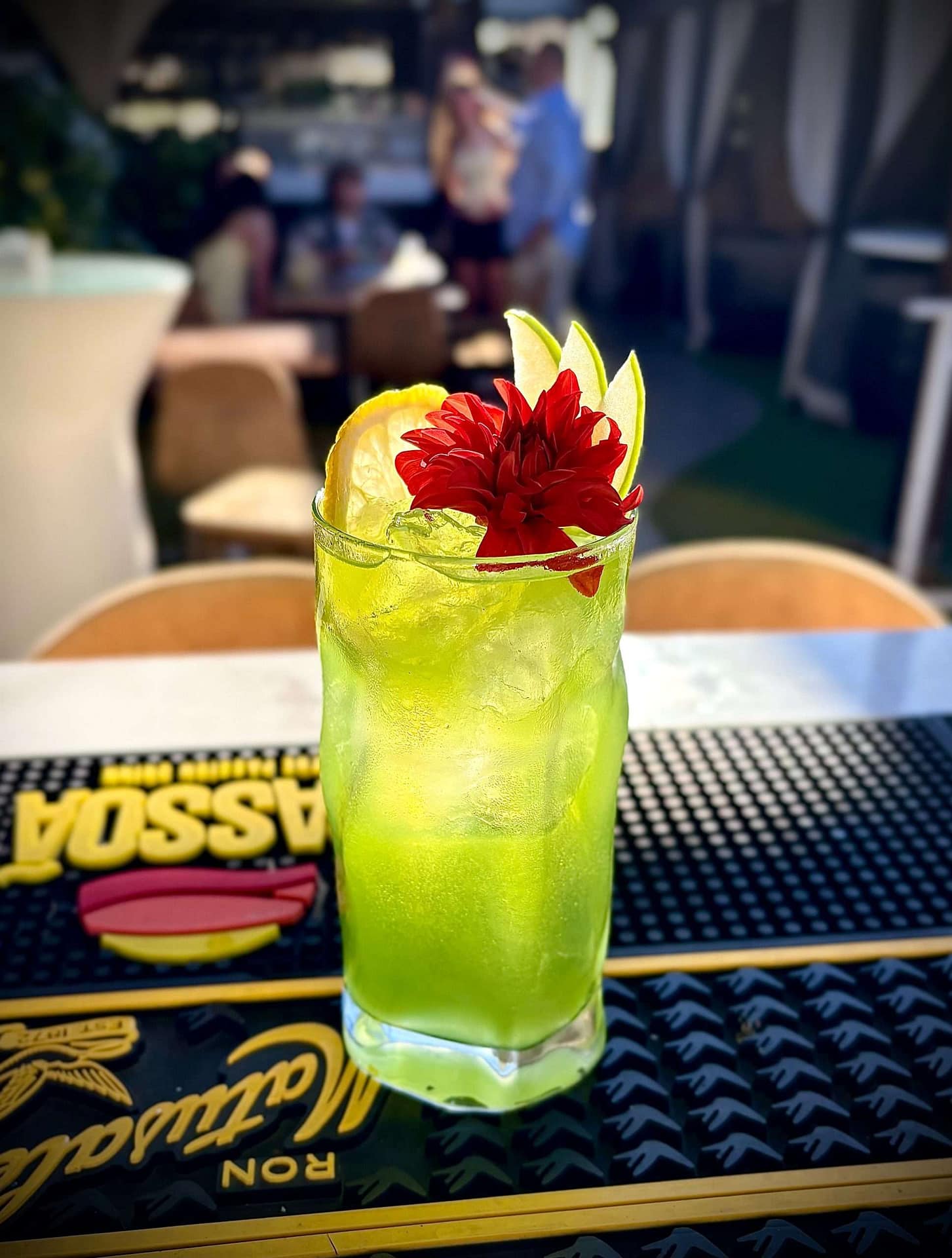 Bianco Restaurante y bar frente al mar en Torrevieja | Bianco Sea Emotion 10 Creación de coctelería de Bianco Sea Emotion